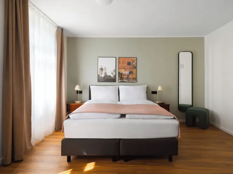 Limehome Berlin WeserstrFriedrichshain)