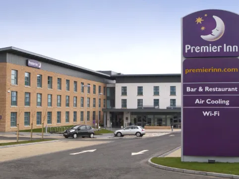 Premier Inn Edinburgh Airport (M9, Jct1)