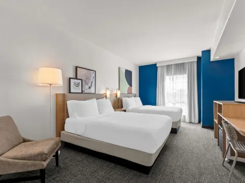 Spark by Hilton San Antonio Near Seaworld