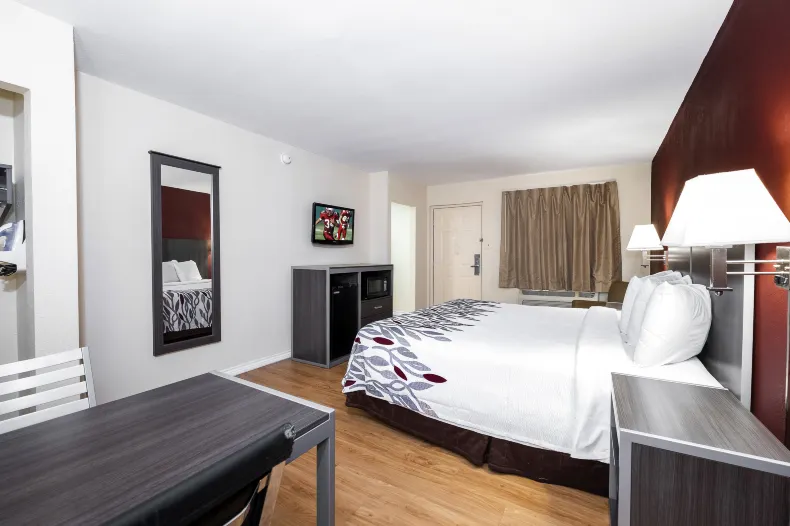 Red Roof Inn Houston North - FM 1960 & I-45