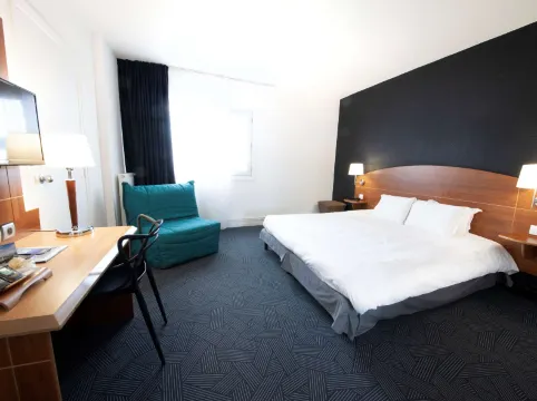 คีเรียด เคลอร์มงต์ เฟอร์ราด เซ็นเตอร์