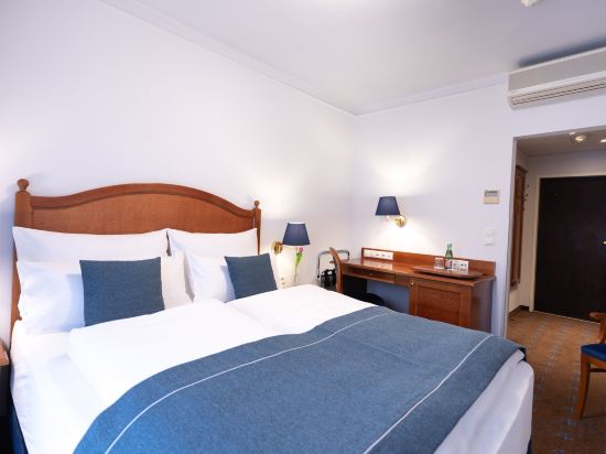 Select Hotel Prinz Eugen Wien Room Type - 1 King Standard