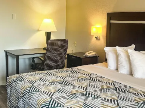 Studio 6 Suites Dallas, TX – Loop 12 West