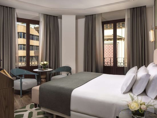NH Collection Granada Victoria Hotel - Tap to explore photos