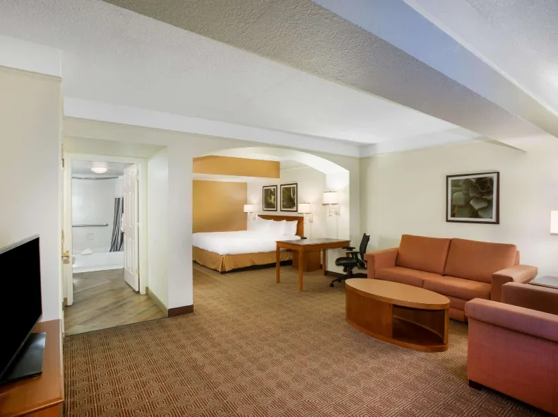 La Quinta Inn by Wyndham Austin Capitol / Downtown