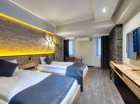 Afflon Hotels Loft City Room Type - Deluxe Twin Room