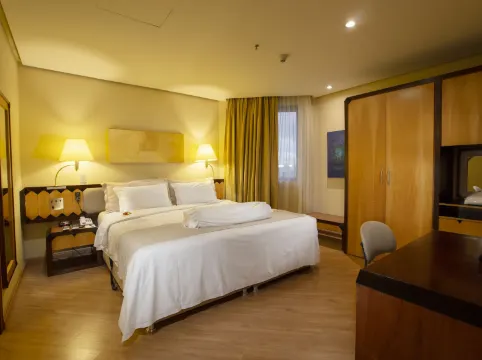 Golden Tower Pinheiros by Fênix Hotéis