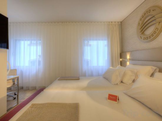 NH Collection Porto Batalha Room Type - Deluxe Room