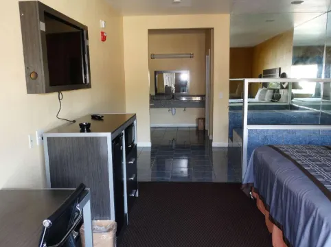 Motel 6 Houston, TX - Willowbrook Mall