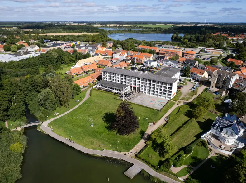 舒帕克米林酒店