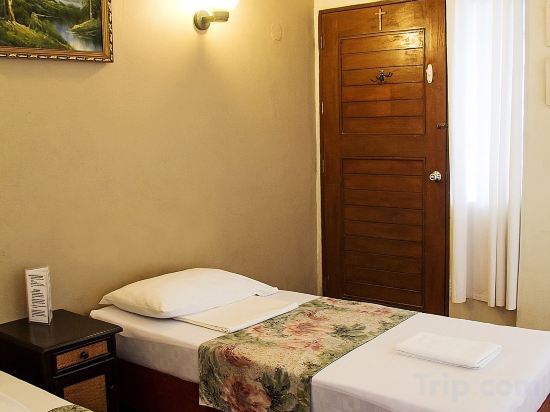 Boracay Ocean Bay Hotel Room Type - Deluxe Twin room