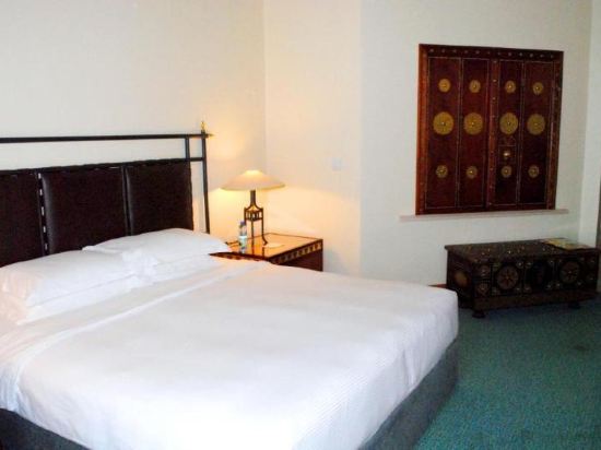 Grand Hyatt Muscat Room Type - King Room - Club Access