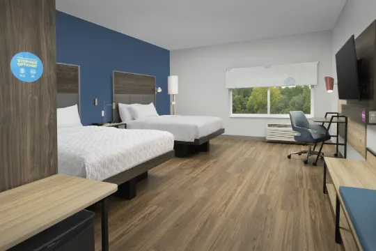 夏洛特機場普安特湖希爾頓Tru酒店