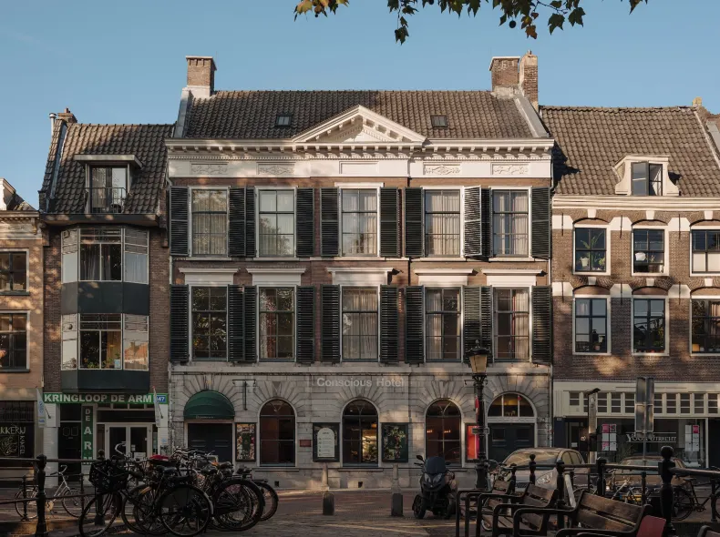 烏特勒支Oudegracht 意識飯店