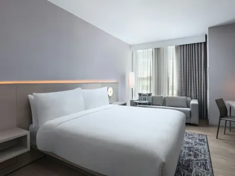 AC Hotel Phoenix North Norterra