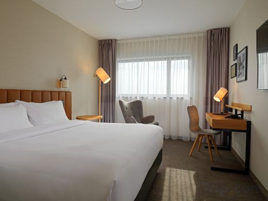 Four Points by Sheraton Warsaw Mokotow - Tap to explore photos