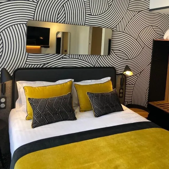 巴黎莫迪利亞尼別墅藍色假期飯店