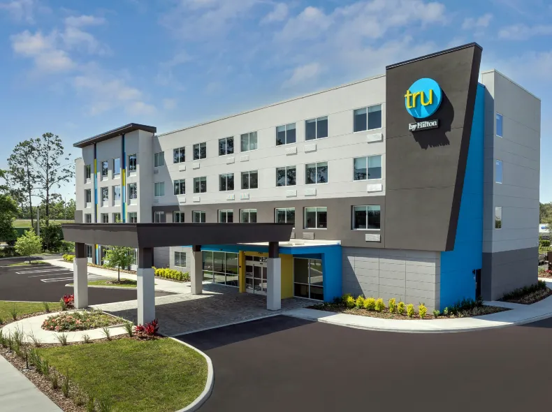 Tru by Hilton Jacksonville West I 295