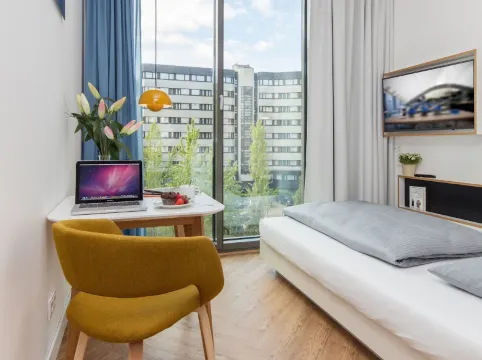 柏林城西商務時尚公寓式飯店