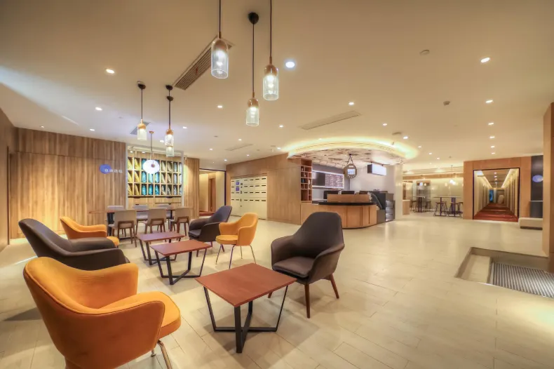 HanTing Premium Hotel (Nanjing Xinjiekou Subway Station)