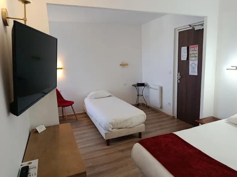 Hotel Provence by Adonis