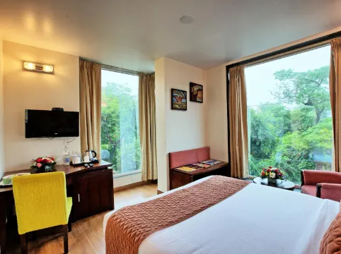 RoseMallow Hotel New Delhi