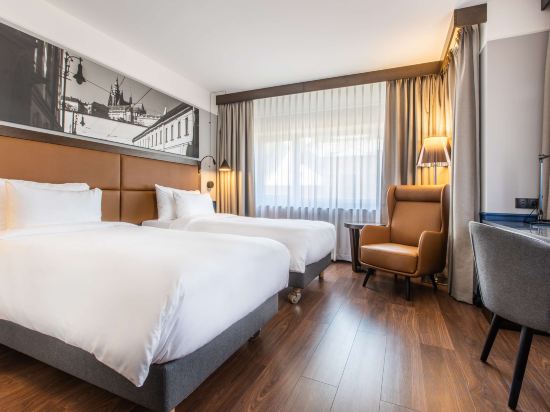 Radisson Blu Hotel, Prague - Tap to explore photos