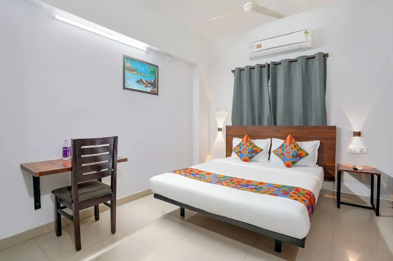 FabHotel Frenotel - Madhapur