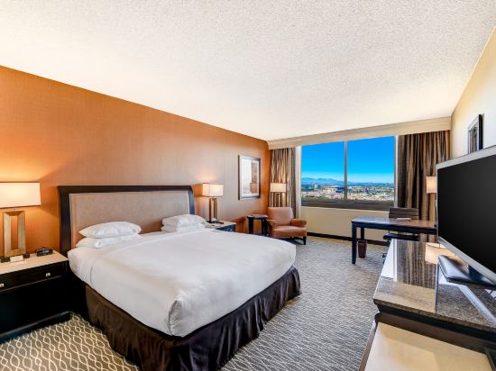 Hotel Fera Anaheim, a DoubleTree by Hilton Room Type - King Room