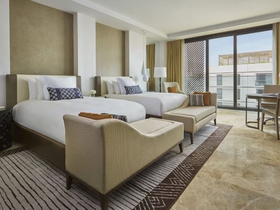 undefined Room Type - Deluxe,Guest Room,2 Twin/Single Bed(S)