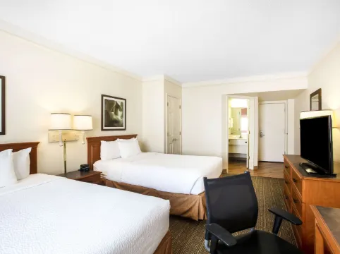La Quinta Inn by Wyndham Austin Capitol / Downtown