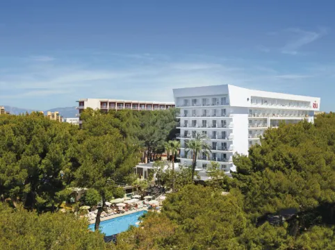 Hotel Riu Festival