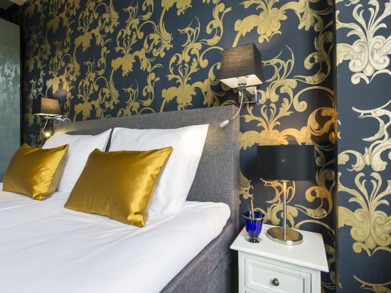 Grand Canal Boutique Hotel - Tap to explore photos