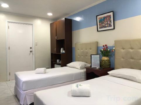 Loreland Farm Resort Room Type - Standard Twin Room