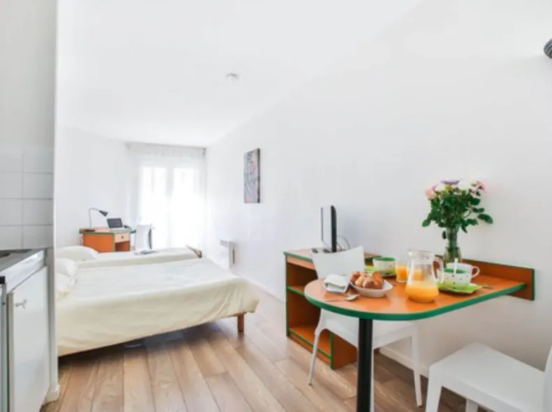 The Originals Résidence，公寓酒店Les Lauréades，克萊蒙費朗