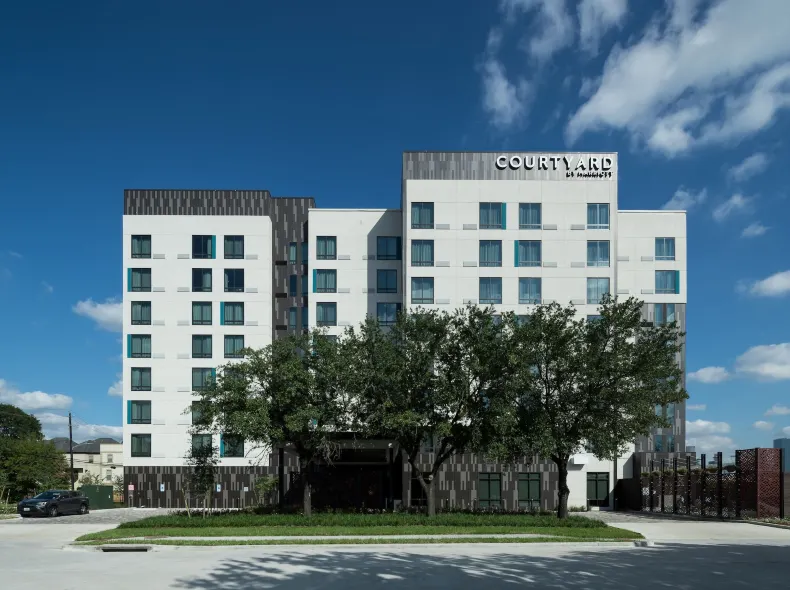 Courtyard by Marriott Houston Heights/I-10
