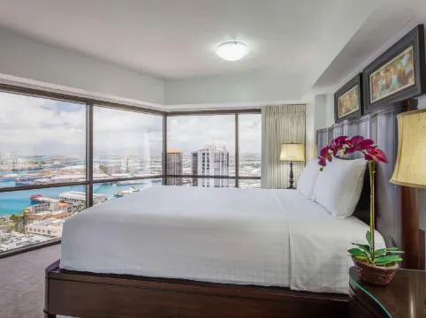 애스톤 앳 더 이그제큐티브 센터 호텔