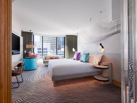 W Brisbane - Tap to explore photos