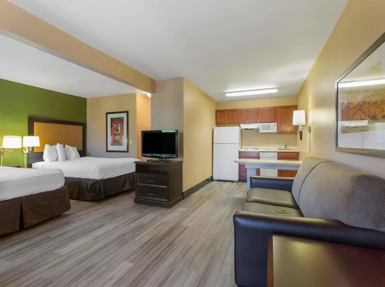 美洲長住精選套房酒店 - 鳳凰城 - 機場 - 東橡樹街