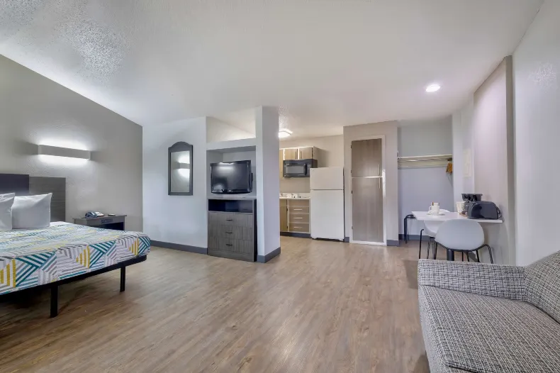 Studio 6 Dallas, TX - North - Richardson