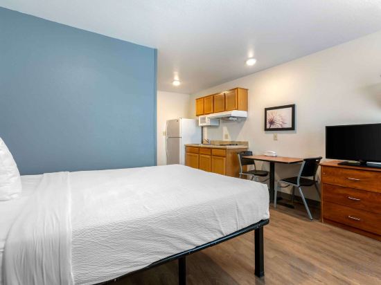 Studio 6 Extended Stay El Paso East TX - Tap to explore photos