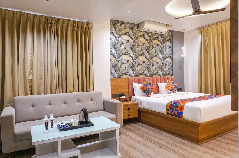 FabHotel Prime Shourya Residency - Nr Maharshi Karve Museum