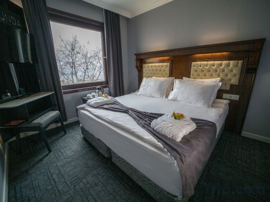Funda Hotel Room Type - Standard Double Or Twin Room With City View Funda Hotel Room Type - Standard Double Or Twin Room With City View