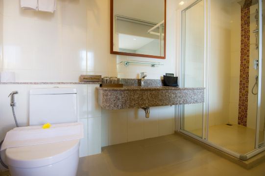 Photo 18