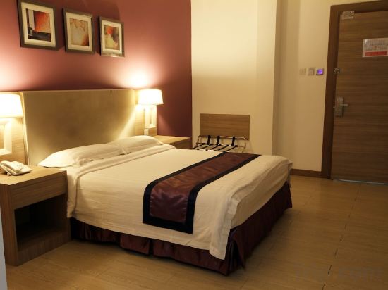 Badi'ah Hotel - Tap to explore photos