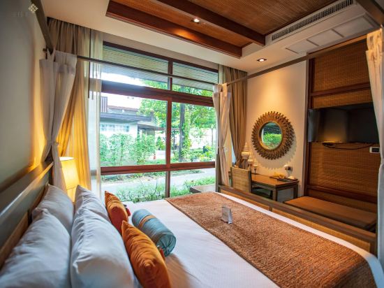 Akira Lipe Resort Room Type - Villa Suite