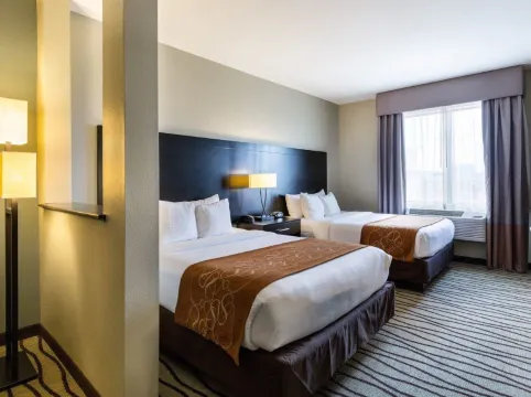 Comfort Suites near Westchase on Beltway 8