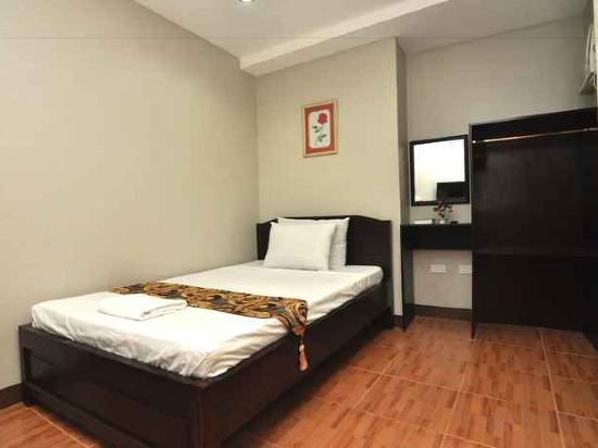 Harbour Gardens Tourist Inn Room Type - Standard Double Room