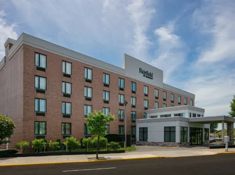 Fairfield Inn by Marriott JFK Airport