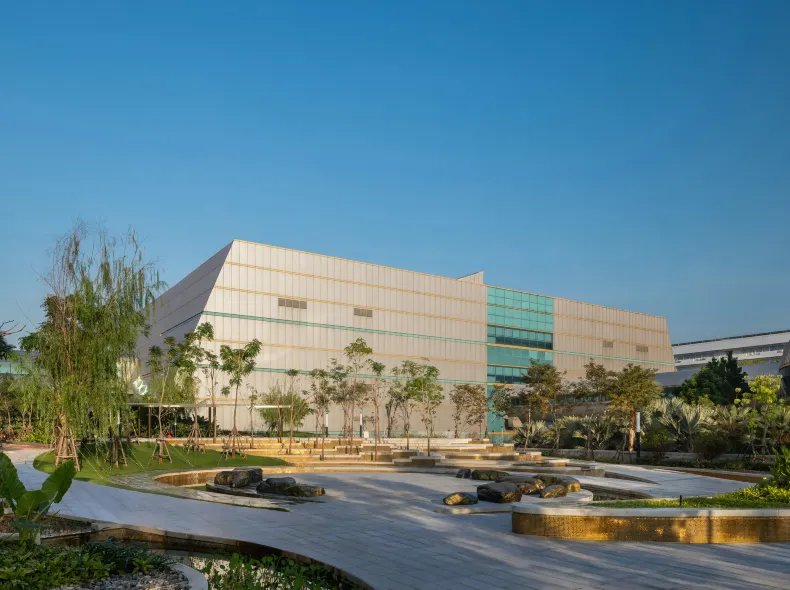 Centara Life Government Complex Hotel & Convention Centre Chaeng Watthana